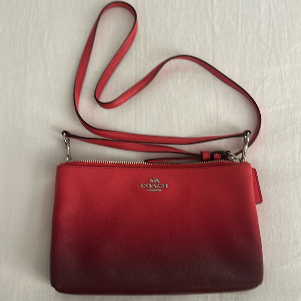 Beautiful Gently Used Coach Ombré Crossbody